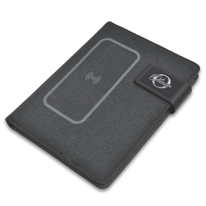 Notebook with wireless charger