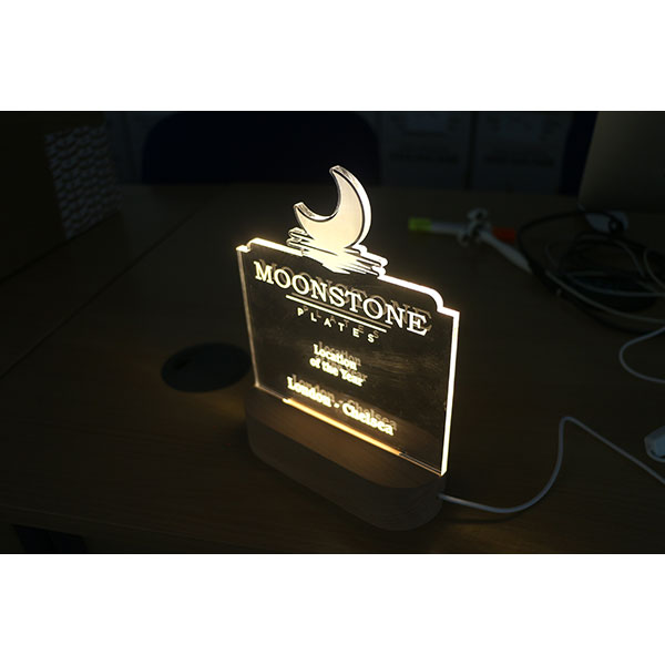 15 x 4.5cm LED Clear Acrylic Award
