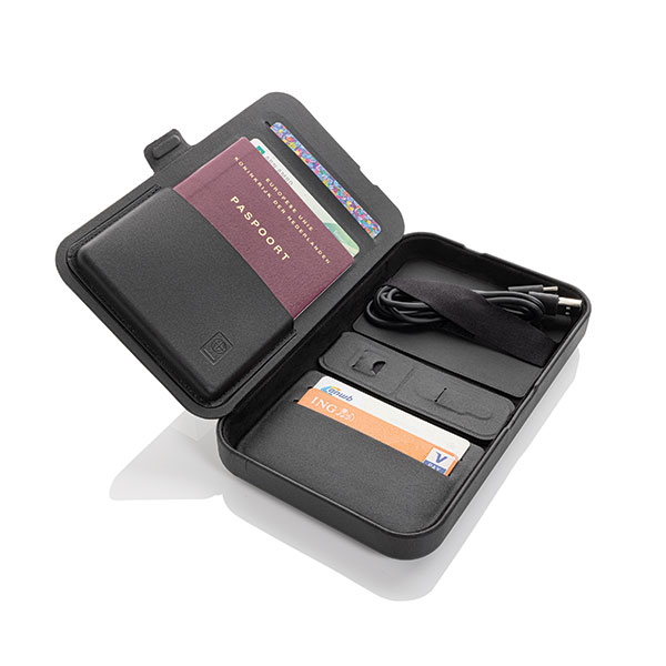 Swiss Peak RCS Recycled Travel Case