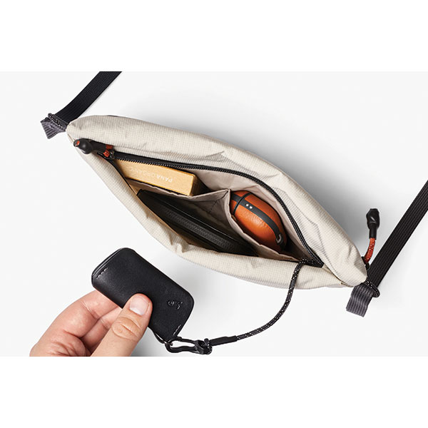 Bellroy Lite Sacoche Crossbody Bag