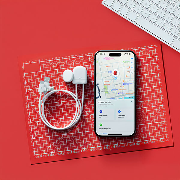 Xoopar Ice-Tag Smart Tracker and 60W Charging Cable